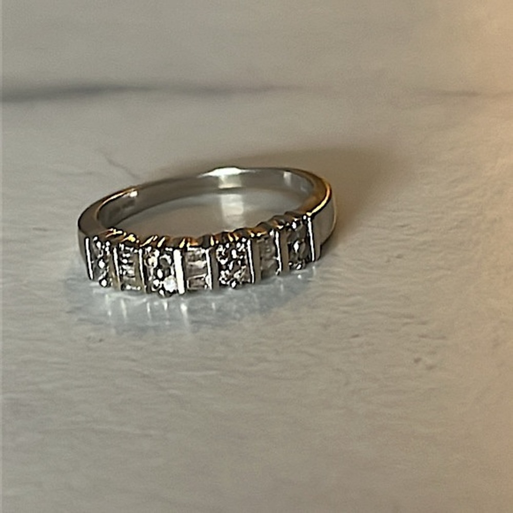 10KT White Gold Diamond Wedding Anniversary Band Ring - Picture 3 of 13